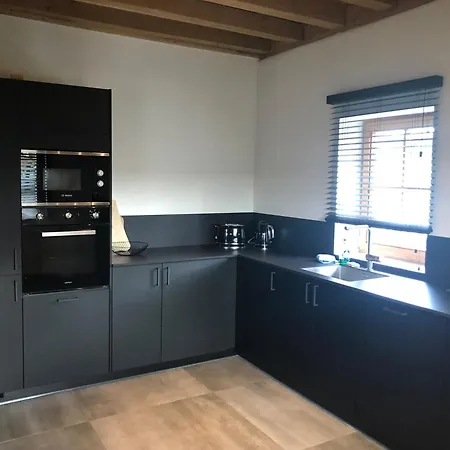 Le De シャレー *