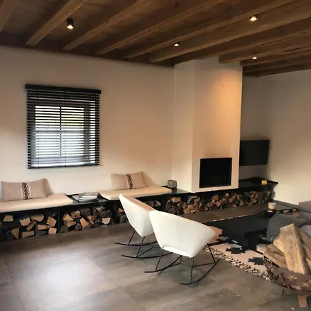 Le De サン・テュベール